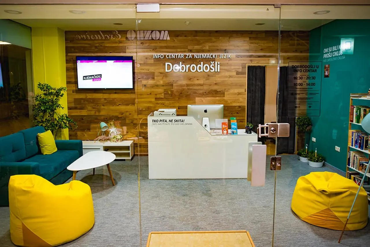 InfoCentarVokabula
