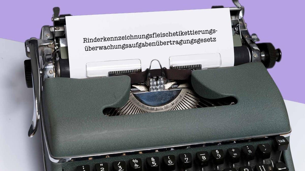 german typewriter rinderkennzeichnungsfleischetikettierungsuberwachungsaufgabenubertragungsgesetz